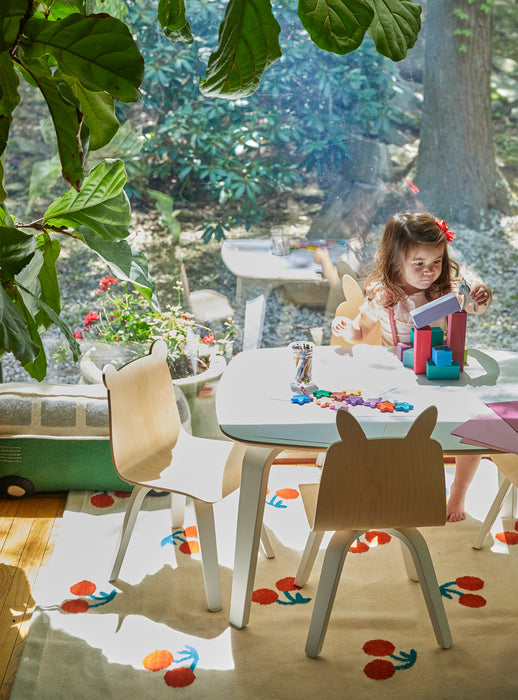 Oeuf Play Table