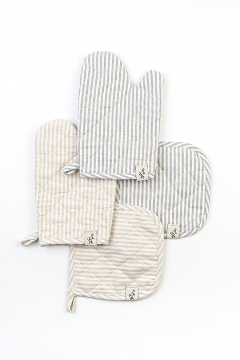 Play Oven Mitt Set