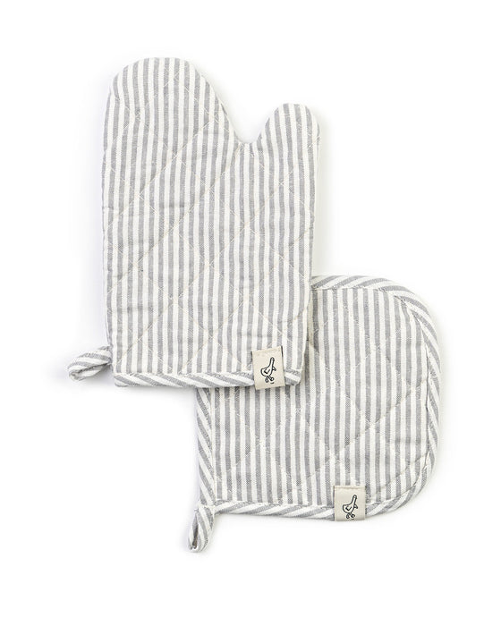 Play Oven Mitt Set